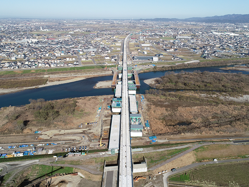 北陸新幹線、九頭竜川橋りょう他（鉄建・安部日鋼・清水組JV）