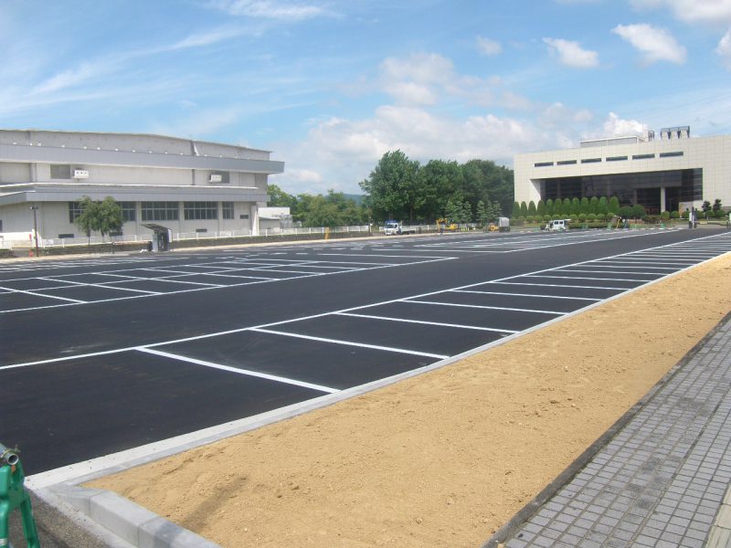 東公園駐車場改良工事その１